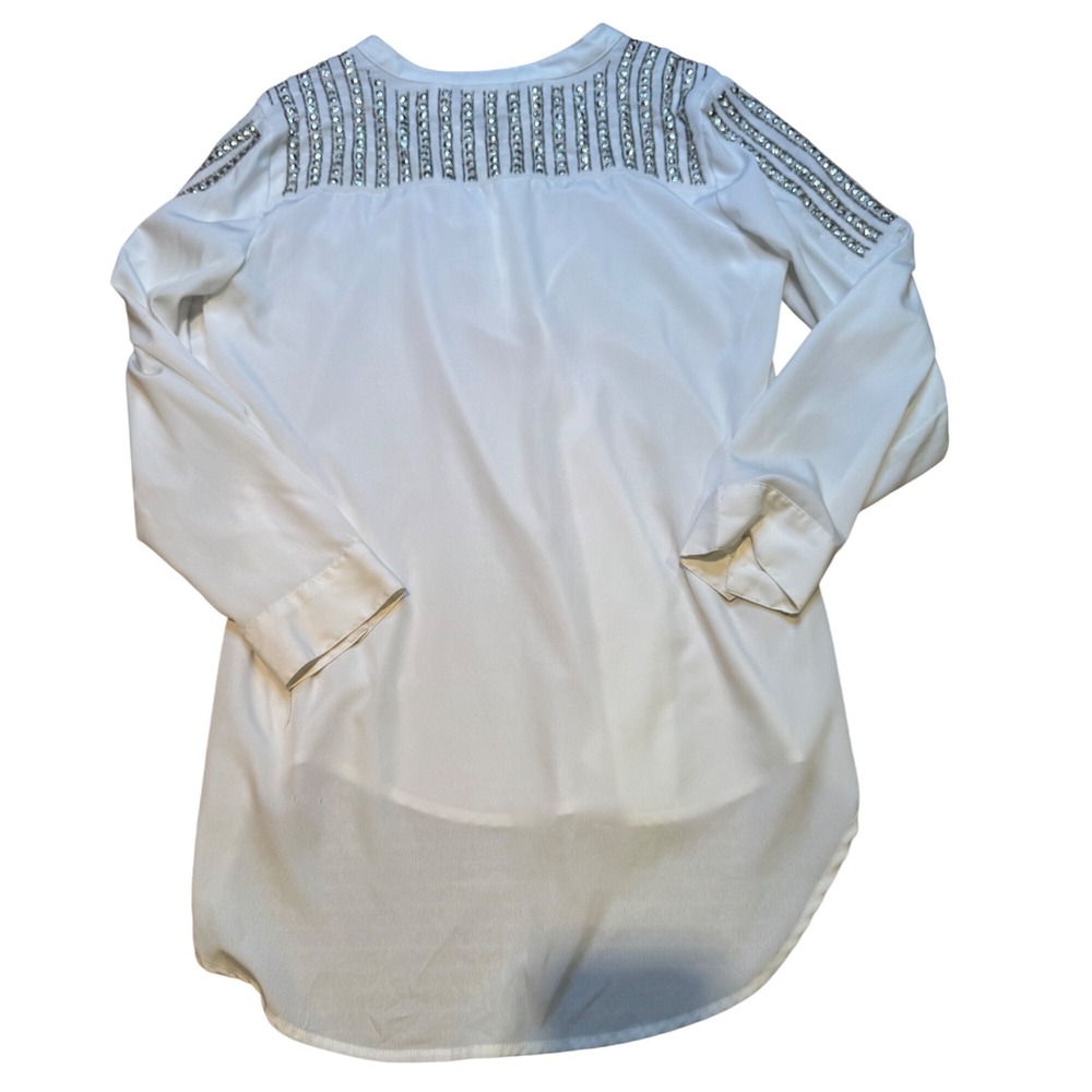 Chico's Sz 1 White Embellished Shoulder Blouse Rhinestone Tunic Top Long Sleeve - Picture 5 of 8
